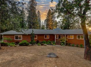 10948 Hidden Lake Ct, Nevada City, CA 95959