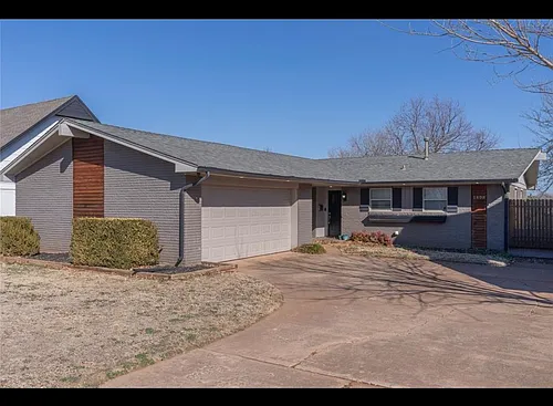1808 Michael Dr Photo 1