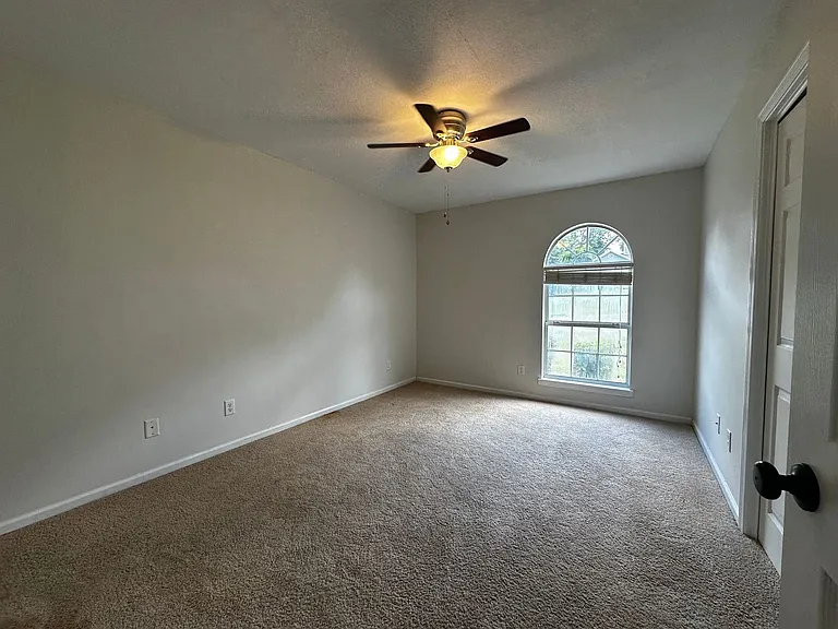 123 Scotty Ln — Photo 13