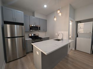 (Undisclosed Address), Chicago, IL 60614