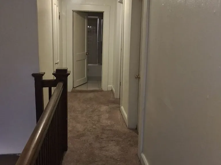 416 S Dunn St — Photo 28