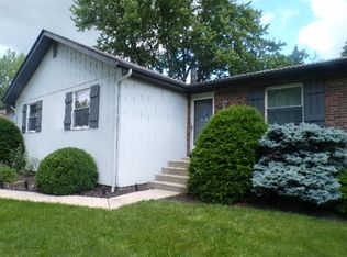 800 Linworth Rd E, Columbus, OH 43235