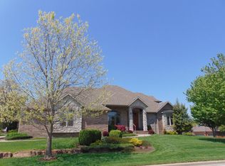 5989 S Parkhaven Ln, Springfield, MO 65810