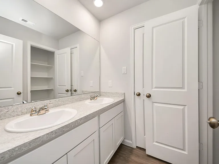 16489 Moss Ln — Photo 22
