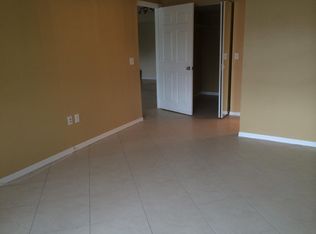 5065 Wiles Rd APT 107, Pompano Beach, FL 33073