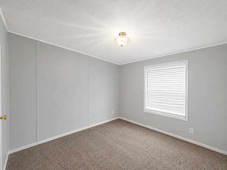 101 N Manor St — Photo 6
