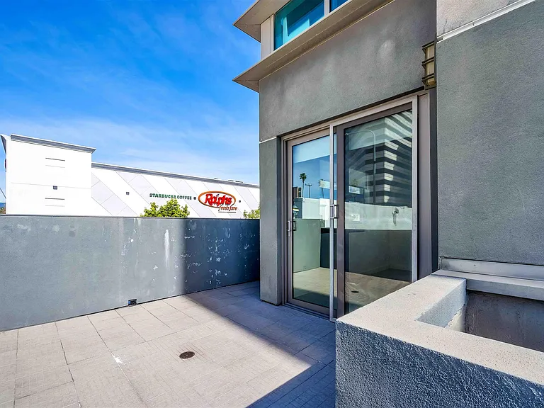 12026 Wilshire Blvd #A — Photo 36