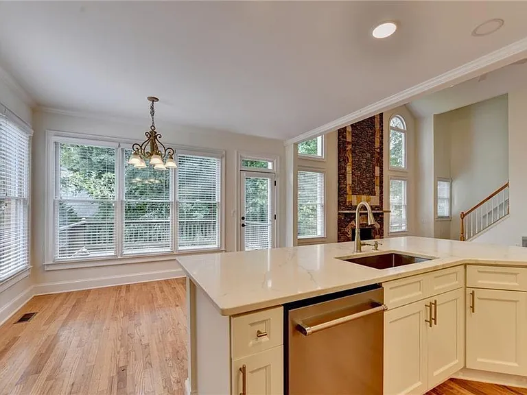 10645 Honey Brook Cir — Photo 25