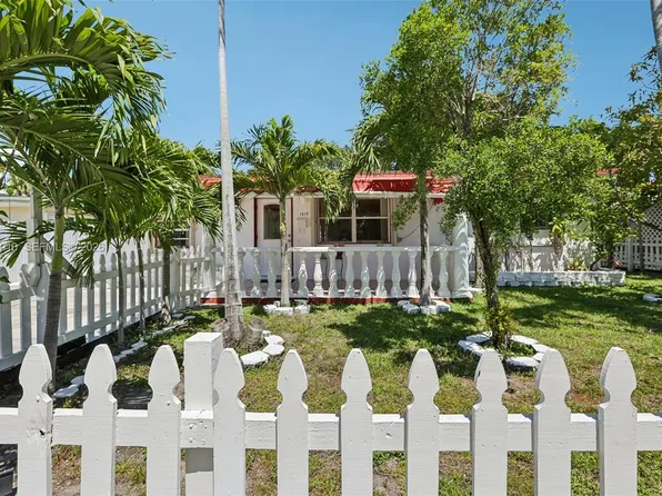 1215 S 24th Ave, Hollywood, FL 33020