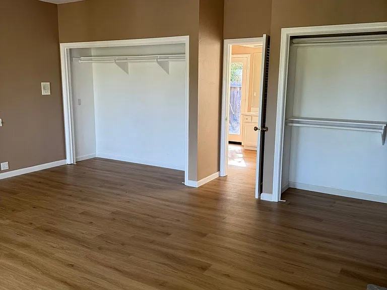 2718 Azalea Ave — Photo 16