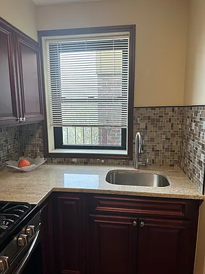 Sold by Berkshire Hathaway HomeServices Fillmore Real Estate | media 9