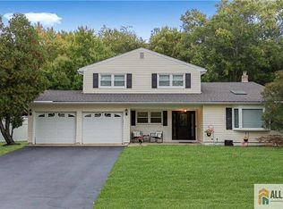 1 Alexander Rd, East Brunswick, NJ 08816