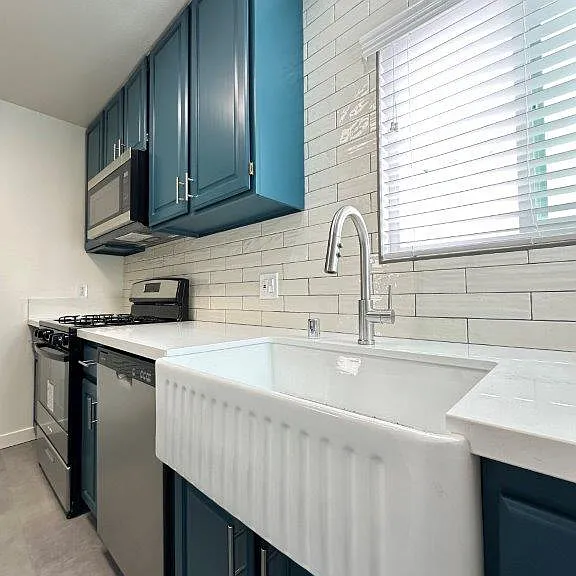 174 Quincy Ave #3 — Photo 3