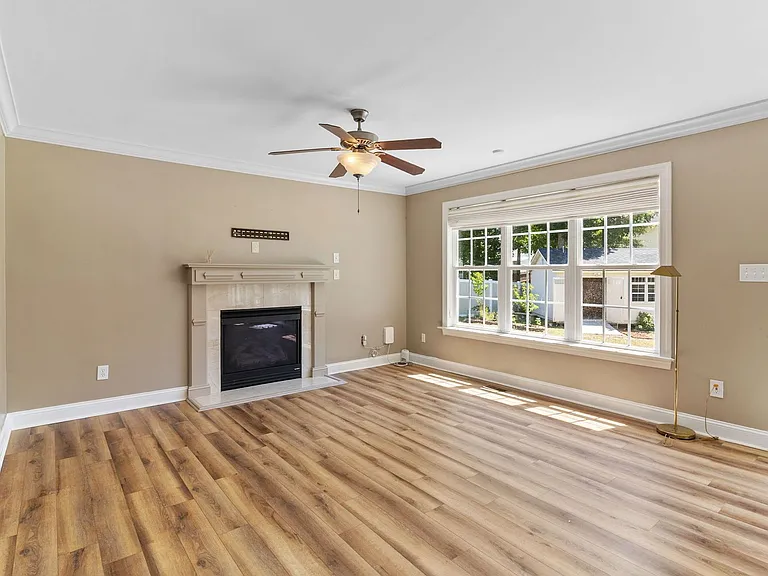 5802 Rainsford Dr — Photo 14