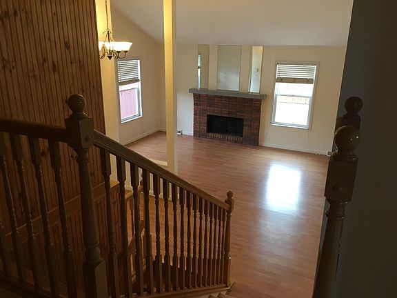 3rd image of 3143 21st Ave