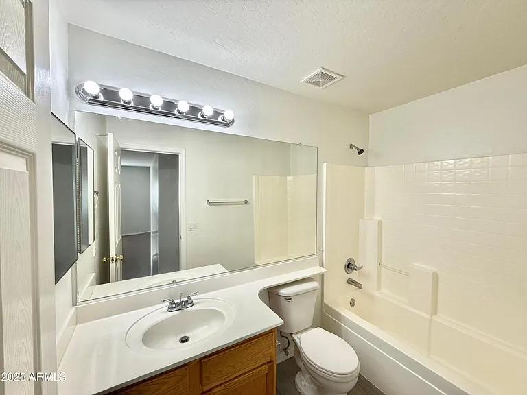 13719 W Keim Dr — Photo 18