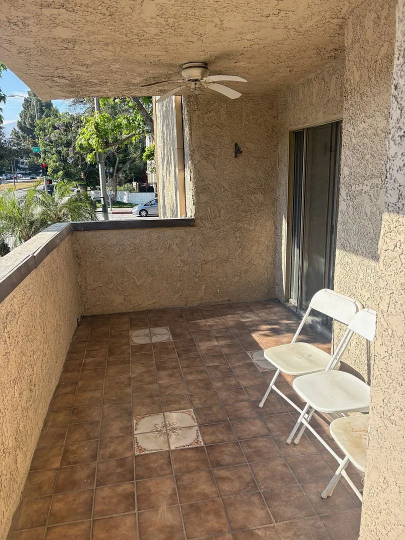 2386 E Del Mar Blvd — Photo 1