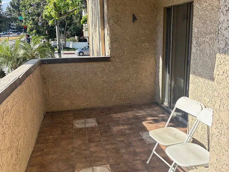 2386 E Del Mar Blvd #111 — Photo 1
