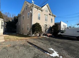 758 Somerset St #1, Watchung, NJ 07069
