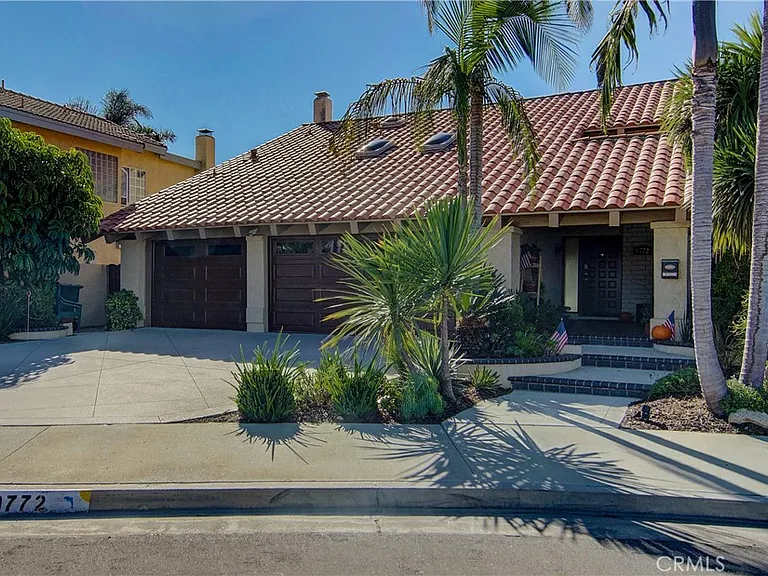 9772 Kite Dr — Photo 2