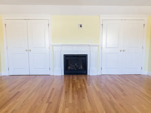 19 Menotomy Rd, Arlington, MA
