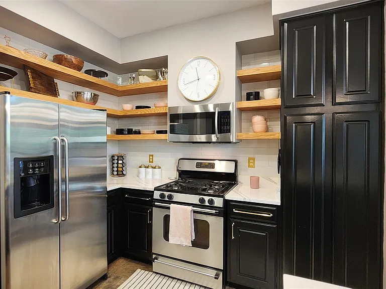 300 San Gabriel Village Blvd #411 — Photo 8