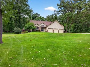 5843 Meadow Dr SE, Rochester, MN 55904