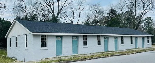 243 Fair St #251