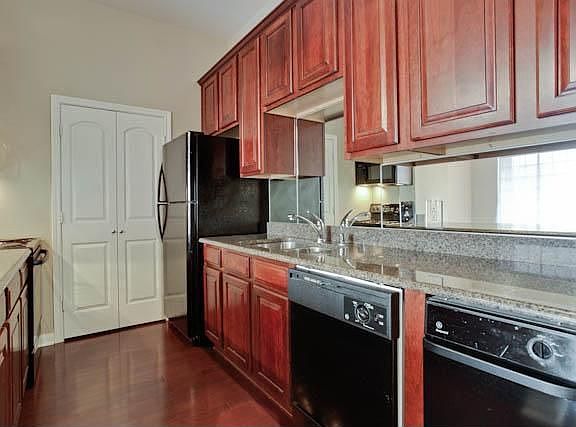 5th image of 3225 Turtle Creek Blvd APT 1224
