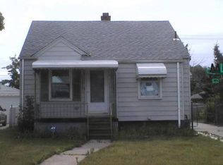 21028 Beechwood Ave, Eastpointe, MI