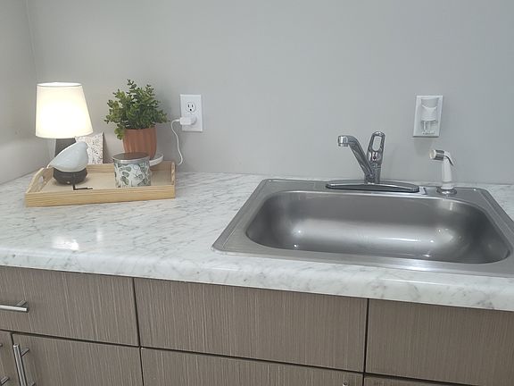 3rd image of 3405 Shagbark Rd #14