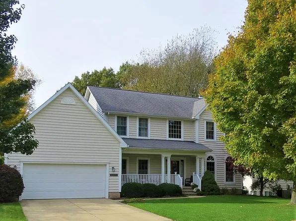 7822 Wildberry Ct, Portage, MI 49024