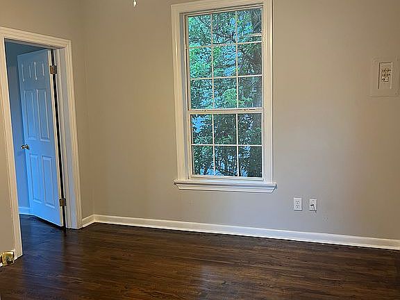 5th image of 801 Avenue B