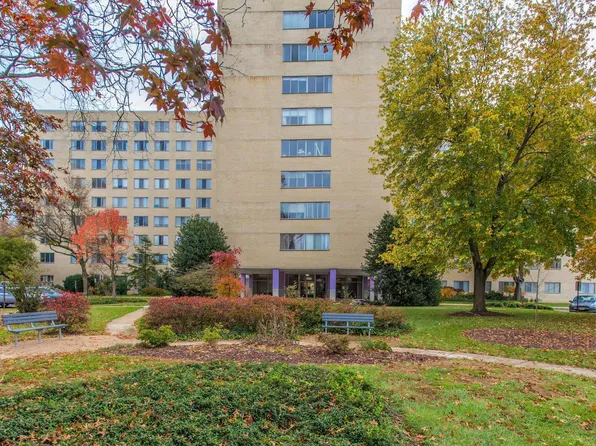 6631 Wakefield Dr APT 507, Alexandria, VA 22307