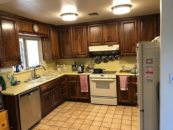 3rd image of 22765 Avenue 92
