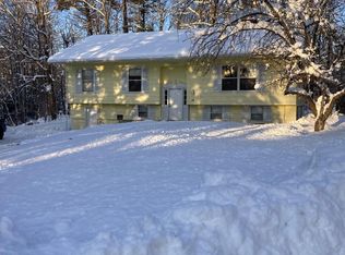 14 Belleview Dr, Jay, ME 04239