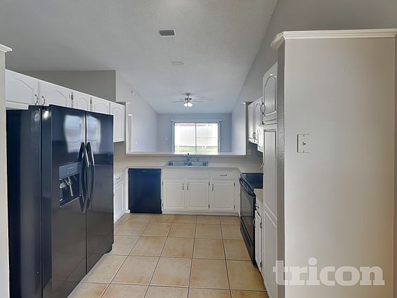 5th image of 778 Birgham Pl