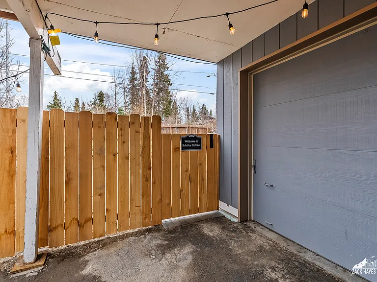 2101 Solstice Cir — Photo 38
