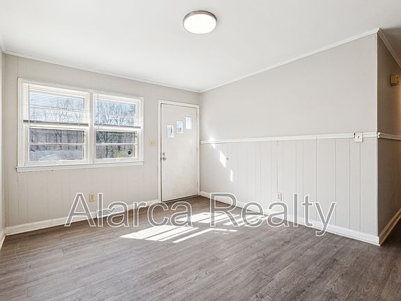 2nd image of 220 Nila Dawn Ave