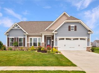 9362 Winfield Ln, North Ridgeville, OH 44039