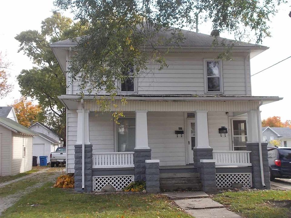 1st image of 207 S Washington St