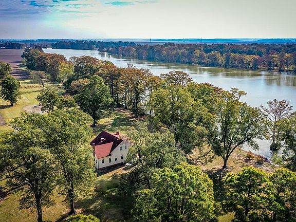 3rd image of 344 Dortch Bend Rd