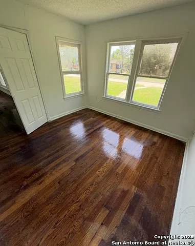 703 Alexander Hamilton Dr — Photo 9