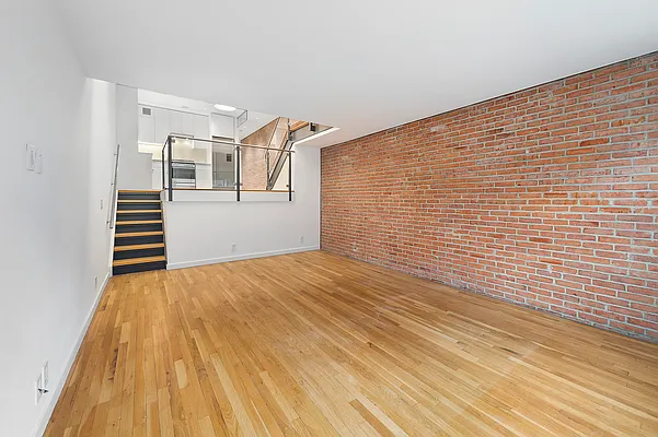 Rented by Douglas Elliman | media 14