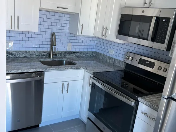 1212 N Lasalle St, Chicago, IL