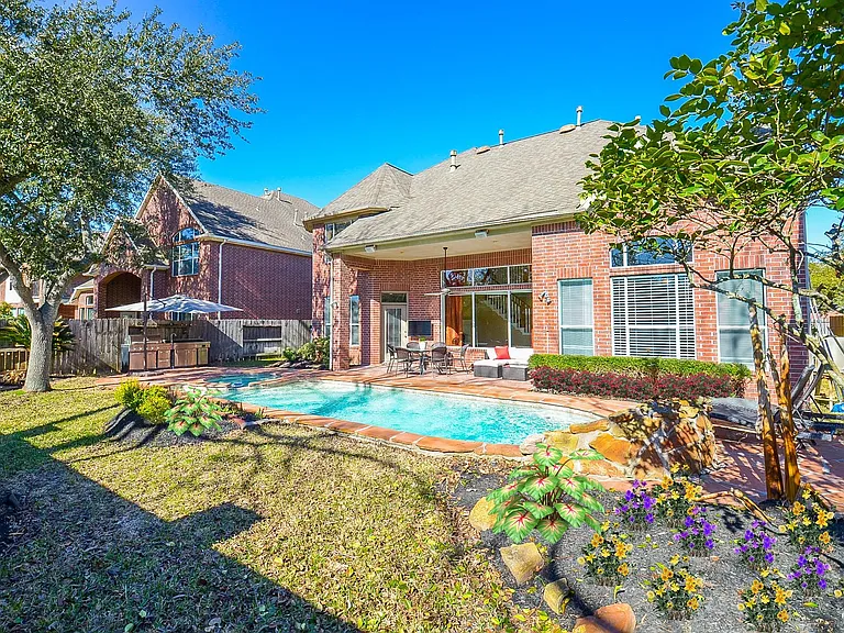5835 Stratford Gardens Dr — Photo 29