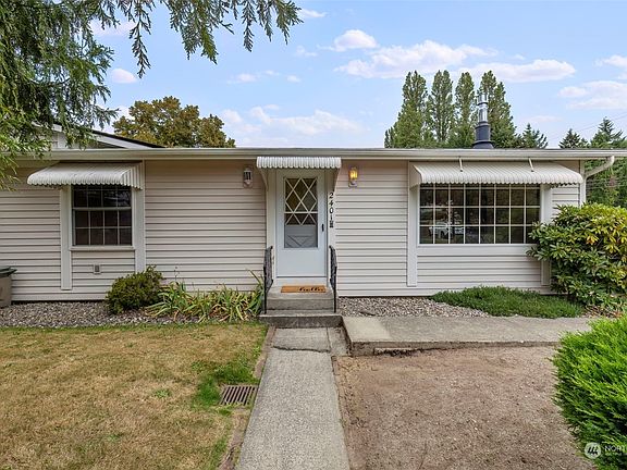 4th image of 2401 Snyder Avenue