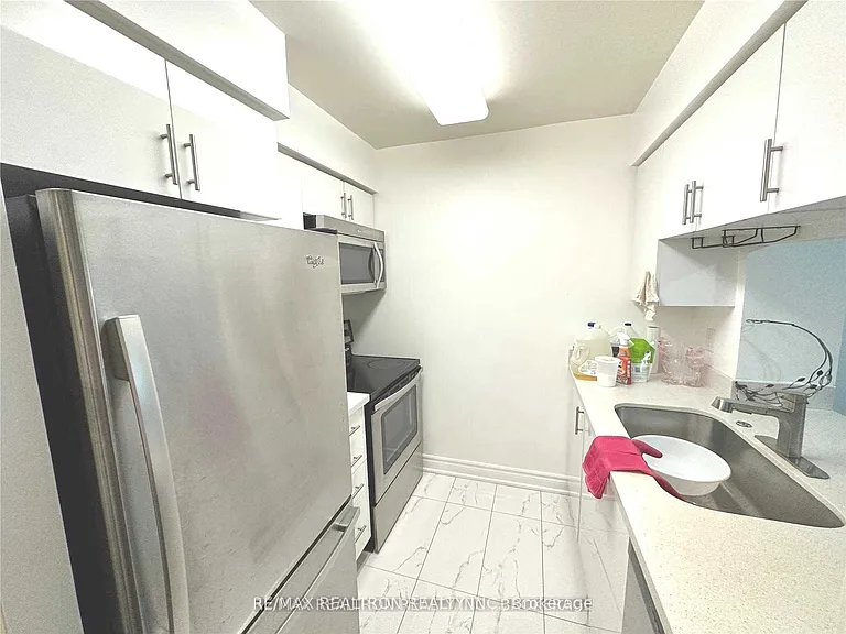 1 Pemberton Ave #601 — Photo 8