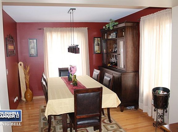 4th image of 2615 Steamboat Cir