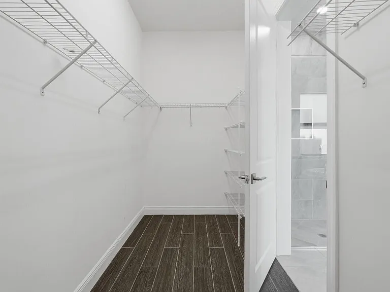 11760 Bayview Cir — Photo 30